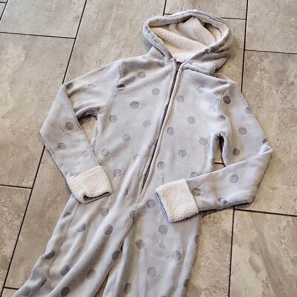 3/$12 onesie adult women's medium sherpa fleece warm cozy pajamas